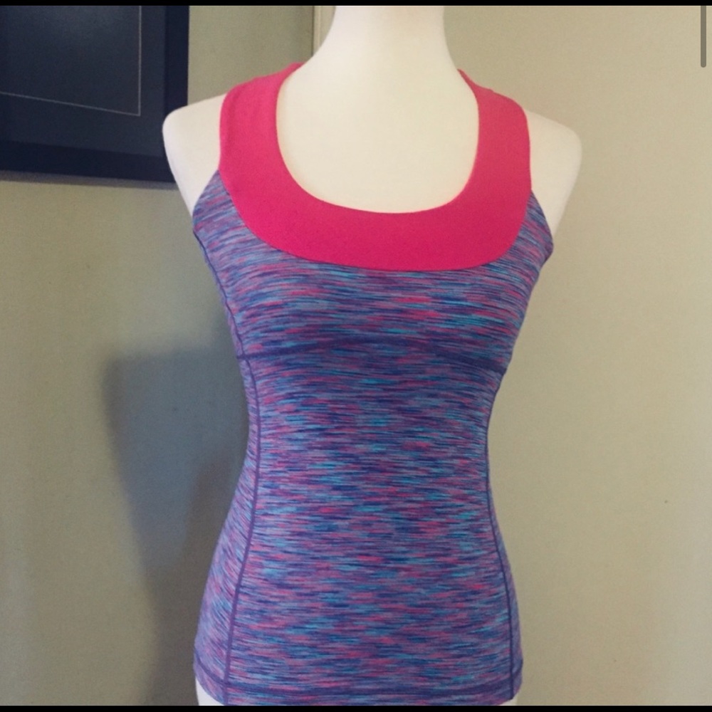 Lululemon Tank Top w/built in Bra